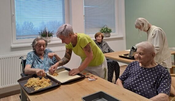 21b7b9d2-d736-40d4-aa75-8769e8f80104