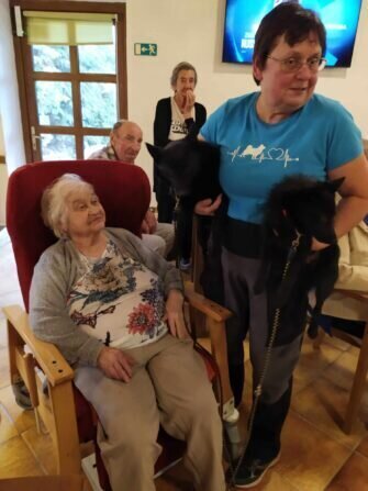 410020224_664366879236196_8386752698474693113_n