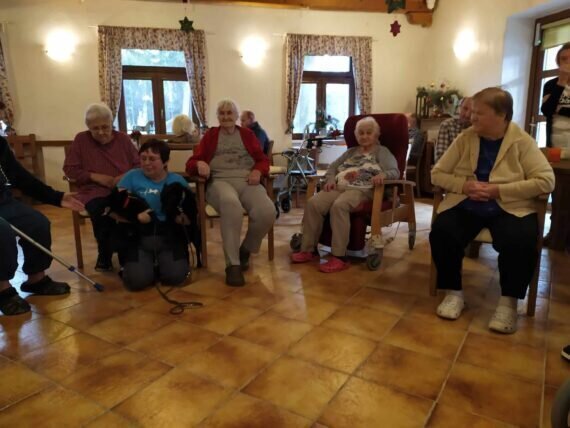 410282913_1580690176001318_4080252380370647279_n