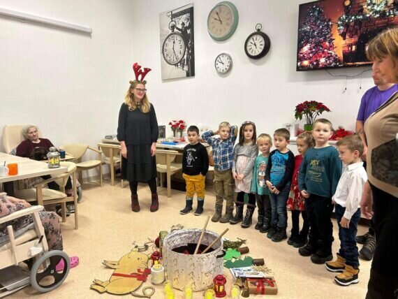 411504725_292629547112092_4305117294987965175_n