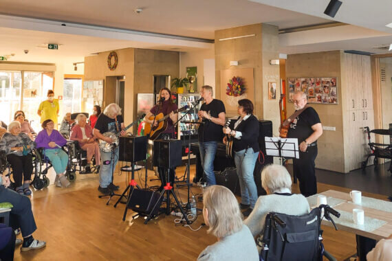 555eef29-a647-4318-9ac2-8f7338ae07ae