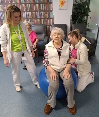 fb285e71-3cd2-4d28-8779-2bd506d751f0