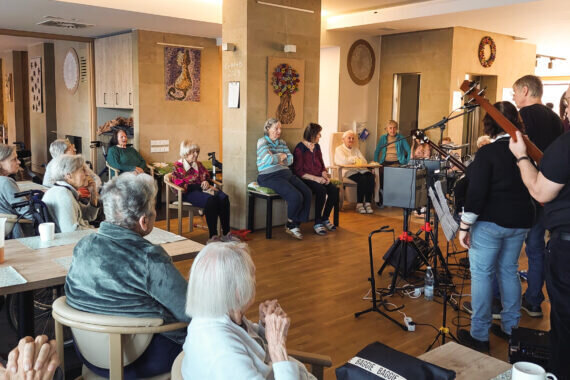 fb4809e6-c437-46c9-bca7-2eeb66a6d44a