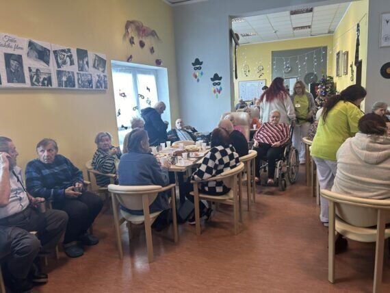 received_876178844143755