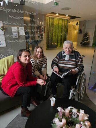 417358312_388295400544080_6717470653297461697_n