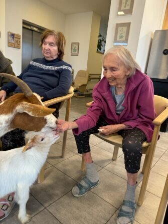 417694632_371113015631693_7105237662812419778_n