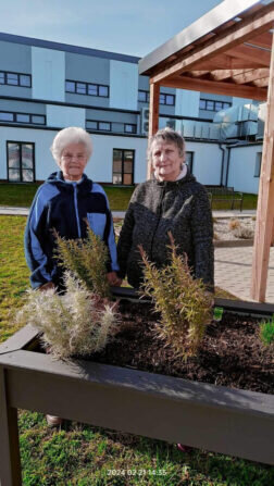 4A1FA08E-513D-46D4-A619-6F4BF3864E4F