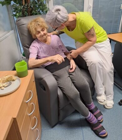 707cffaf-8667-4b1e-80c5-d67b5d535cb2