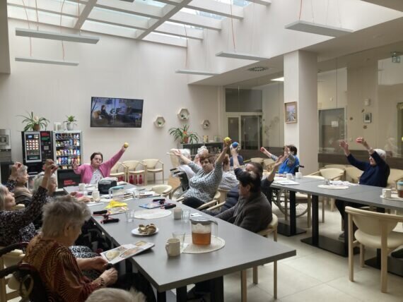 DD53809D-CE3B-4B8B-B674-A43D721F722B