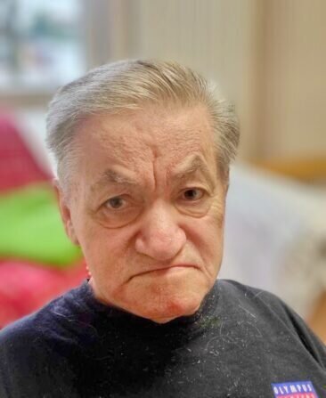 DDED85A4-2A1B-4E53-A876-24E93E5F0B7A