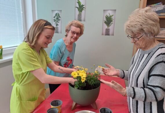 1b79669d-79c4-41a8-b48b-a8929b7d6298