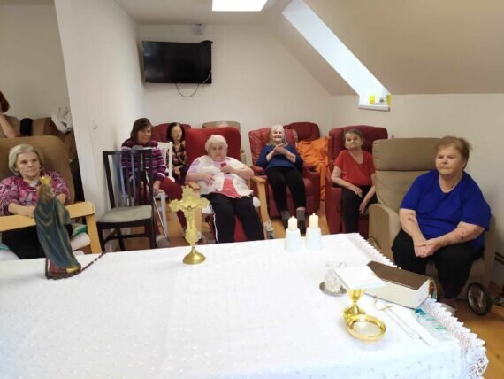 432260546_2503861603120035_3628049463600281551_n