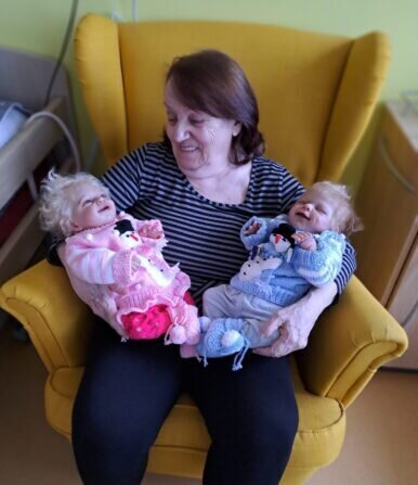 5f06accc-18f2-4323-8379-59909637fc2d