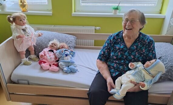 a870eb57-274b-4aa8-b420-b411bb56eb62