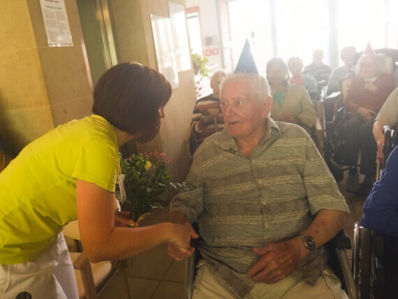 28a83e65-5065-4f22-a807-d2f766673756