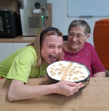 6310ff52-c68c-4aa0-851d-100d46d7ab04