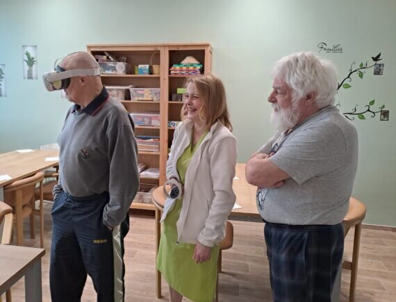 7ea624d2-c699-4f47-b473-6cd9b043d83c