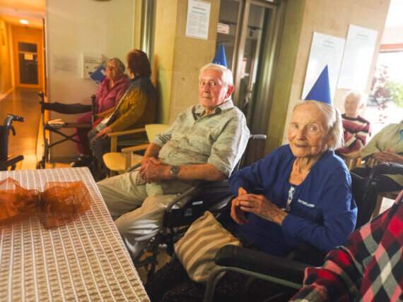 90a3d05c-d2c3-4937-9b9e-e31a807a97fa