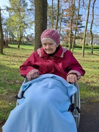 923f1caa-6a5a-467d-8947-bf09a981dd5d