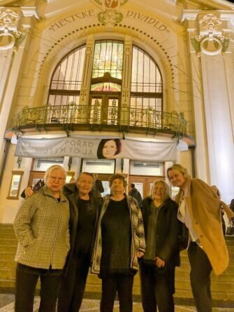 A08AC970-4866-475A-AFD2-492CD9FF76F2