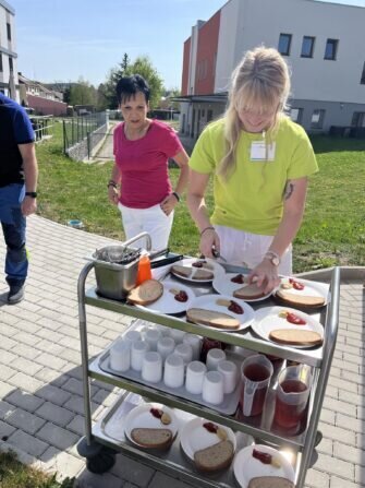 c3f67779-6a1c-42ae-b275-3f248ac88526