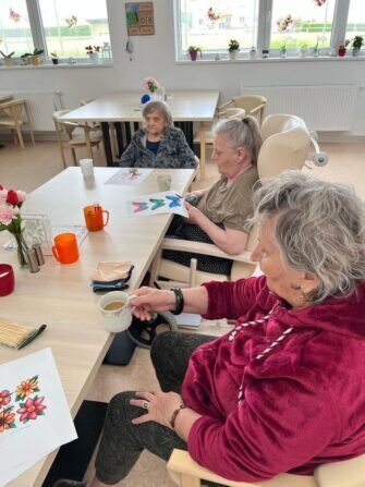 440589605_355100130451606_1694584825190437932_n