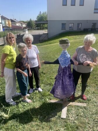 4eb4377c-9b23-4df4-9a21-75523cfe8da2