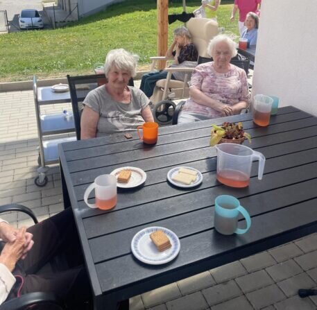 d3992b12-7189-4c93-be96-73939e8e5398