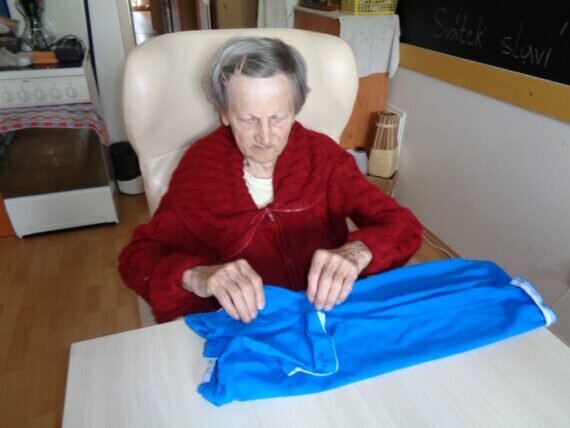 skládáme a pomáháme1