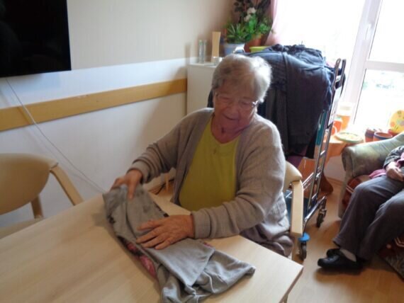 skládáme a pomáháme4