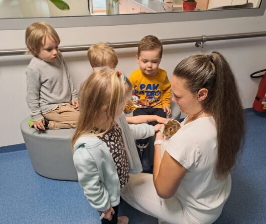 392b4d7c-de62-4424-8e39-3a993d093aa2