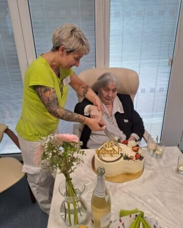 58bff6fc-5f69-47c2-84c4-c4990ff15bdd