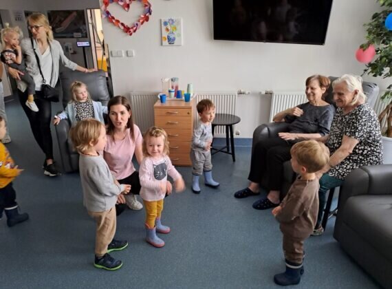 7f2ab738-9600-47a9-b53b-50aeef2116c5