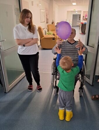 86fcfb42-d1f1-4368-a628-f99ac40bbac1