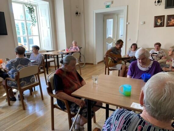 454142670_1184487339494274_2596291644833692232_n