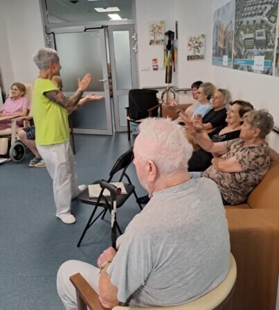 64137102-58b4-42a5-aa80-81d0932d50f6