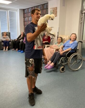 a8de5317-b921-439a-8ea0-da49867eac51