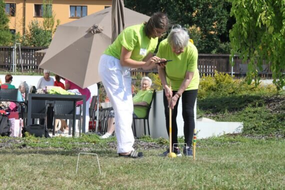 A9DCDCC5-CB27-483D-99F6-FE24465D1A85