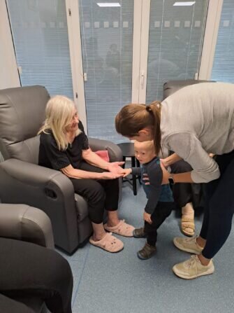 b5d9151a-61e9-4b80-9a09-5c28f7558211