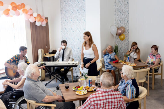 FOTO0115-Enhanced-NR