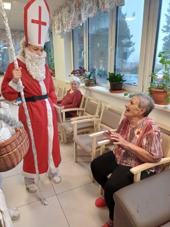 595521385_1290136943153337_4888879163813660368_n