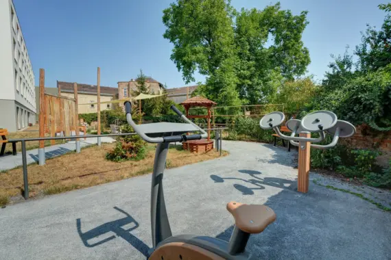 SeneCura-SeniorCentrum-Kolín-exterier-1