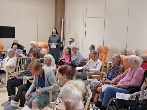 e7f10485-5c79-4c29-8712-680ceeace41c