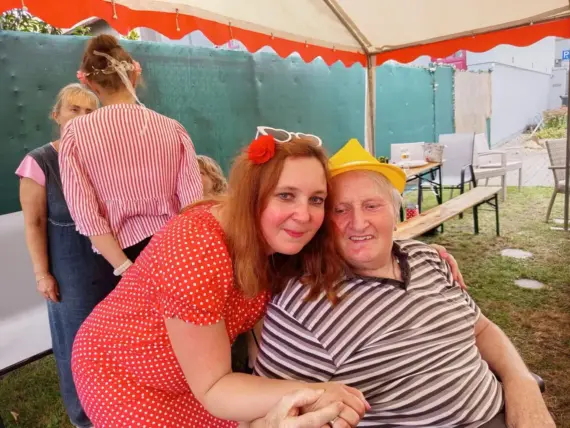 1757092172463-1536x1152