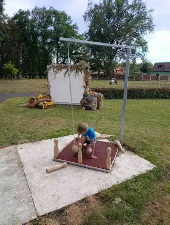 2ae1ff74-4772-4996-8fbb-406421d1bc2f