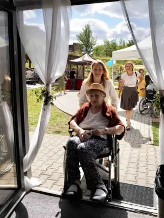 IMG_6735_001-1152x1536