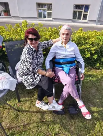 c0db1336-1d50-4bbd-bcc7-5b0f78f72f45