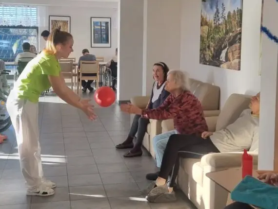 417425879_378257704917224_8344441682504639987_n