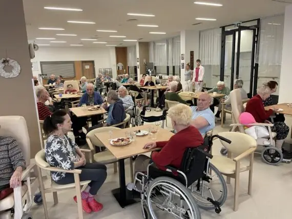 423454942_2096401570719544_5187768755303067458_n