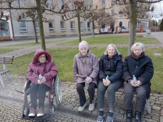 návštěva kavárny + procházka 1